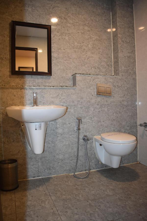 Hotel Ur Comforts Jayanagar Bangalore Exterior foto