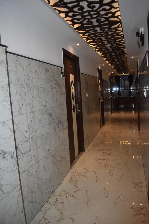 Hotel Ur Comforts Jayanagar Bangalore Exterior foto