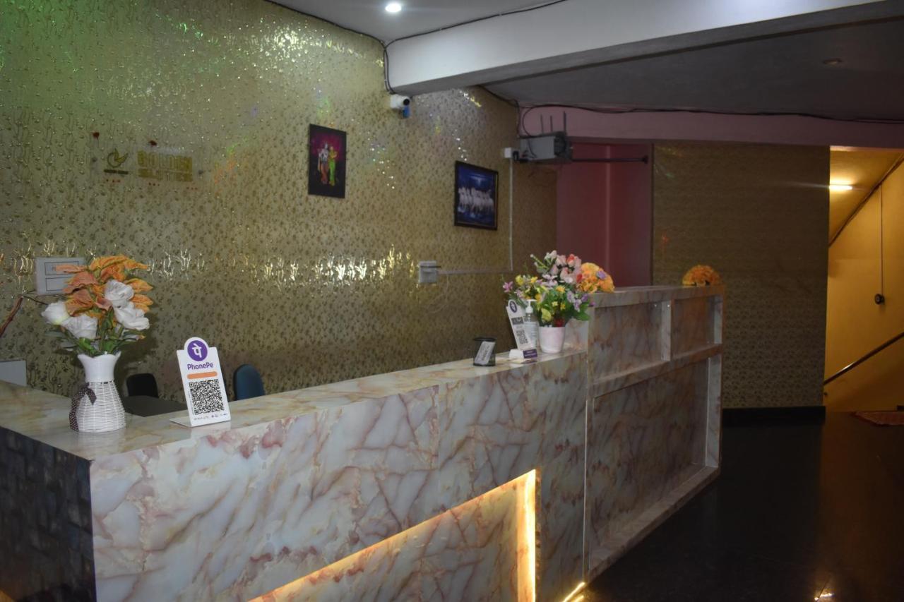 Hotel Ur Comforts Jayanagar Bangalore Exterior foto