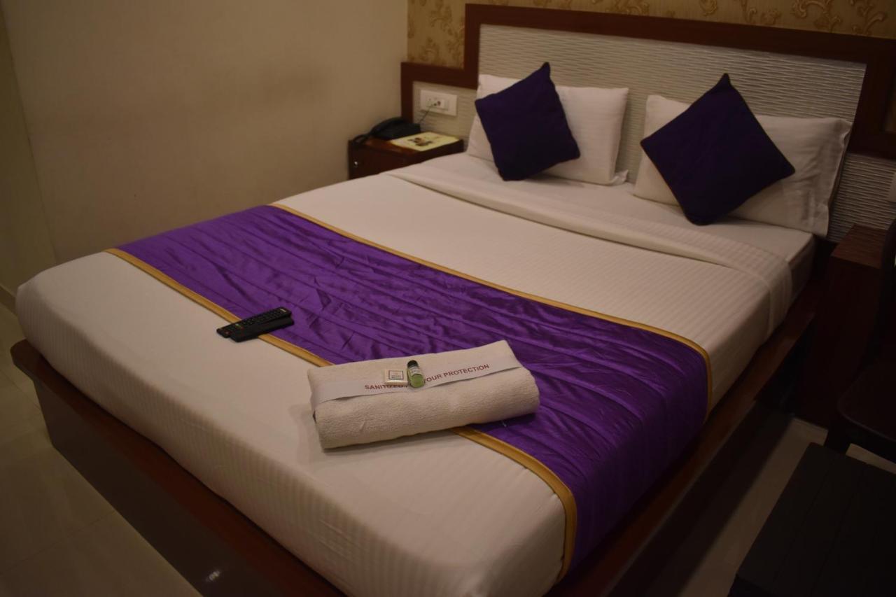 Hotel Ur Comforts Jayanagar Bangalore Exterior foto